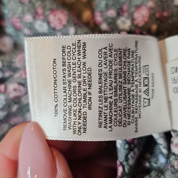 NEW EXPRESS SLIM BLACK FLORAL LONG SLEEVE COLLARED BUTTON-UP BLOUSE - Picture 13 of 15